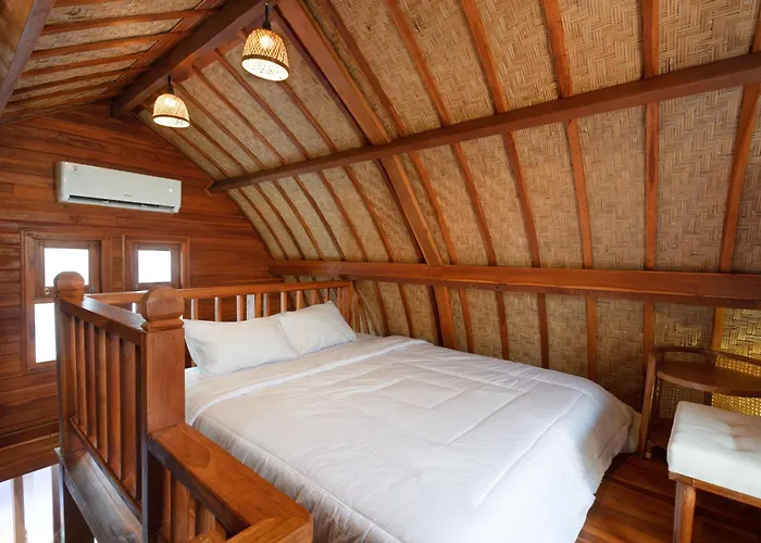 Luh Adi 3, Modern Balinese Wooden House Close To بيت للعطل *
